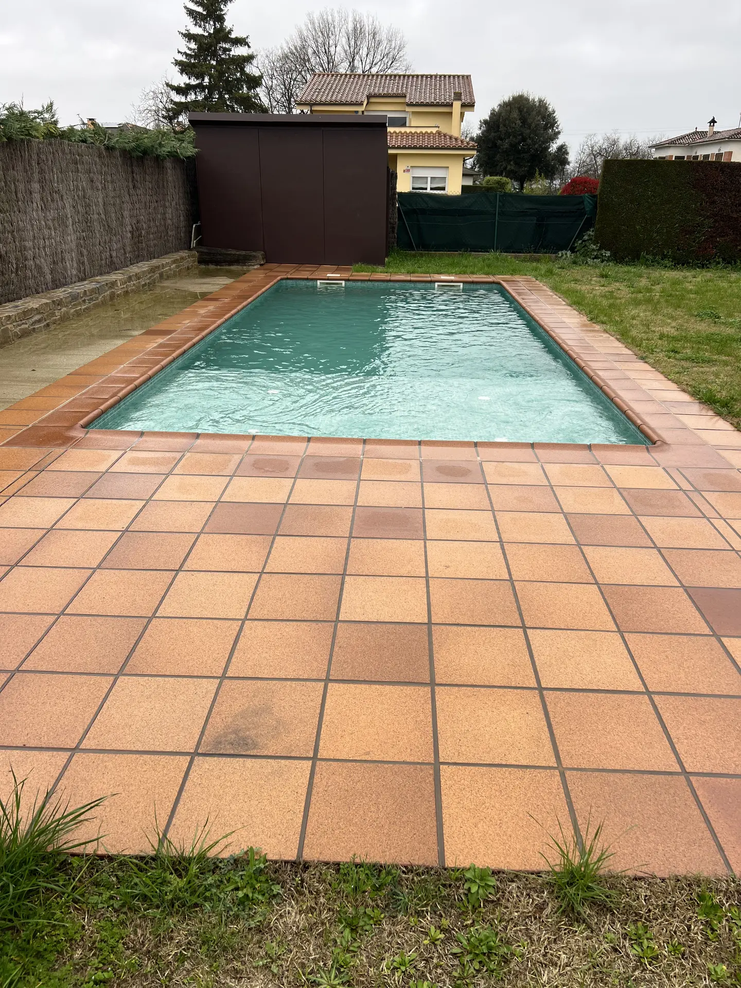 /wp-content/themes/aigoo-piscines/assets/images/projects-selection/project-selection-007.webp