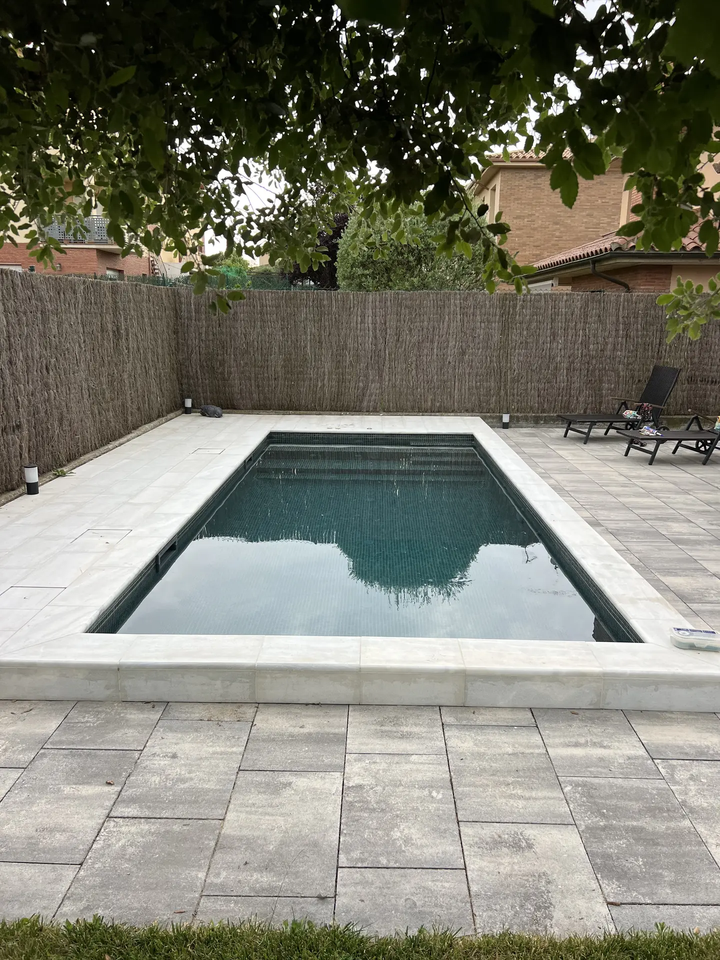 /wp-content/themes/aigoo-piscines/assets/images/projects-selection/project-selection-009.webp
