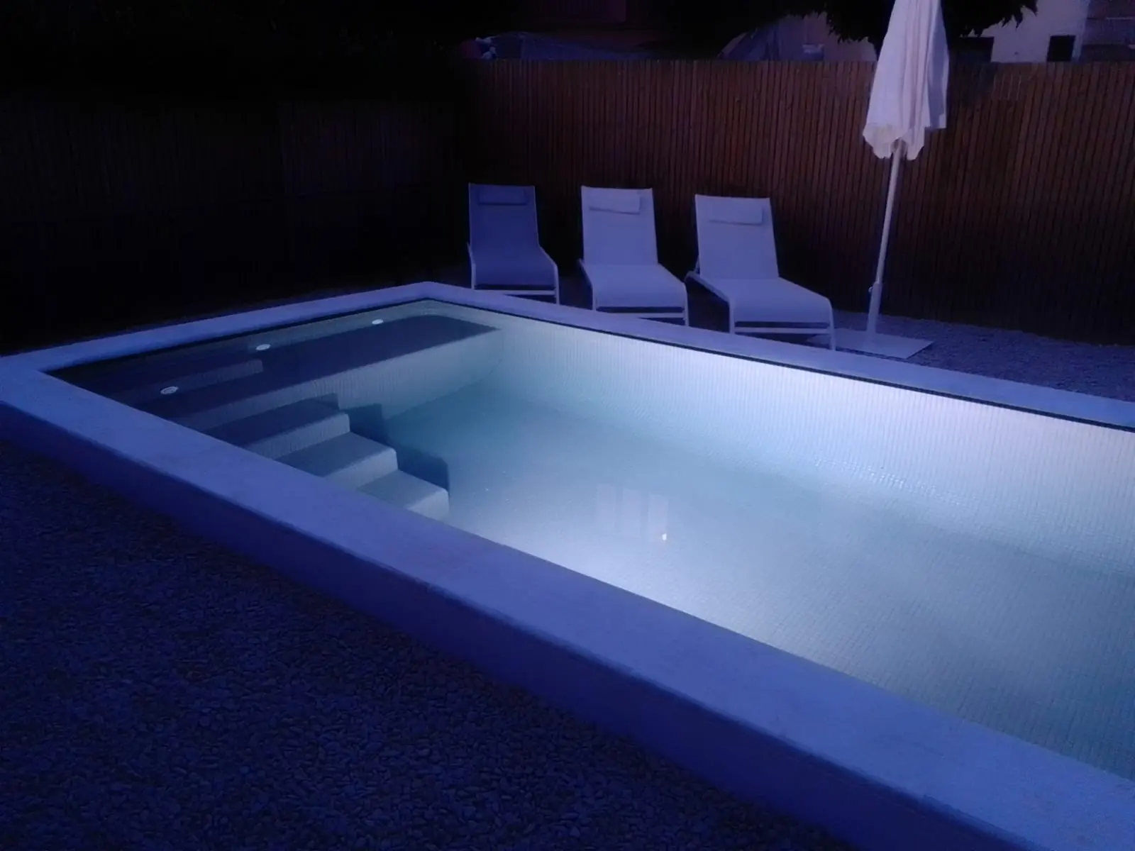 /wp-content/themes/aigoo-piscines/assets/images/projects-selection/project-selection-032.webp