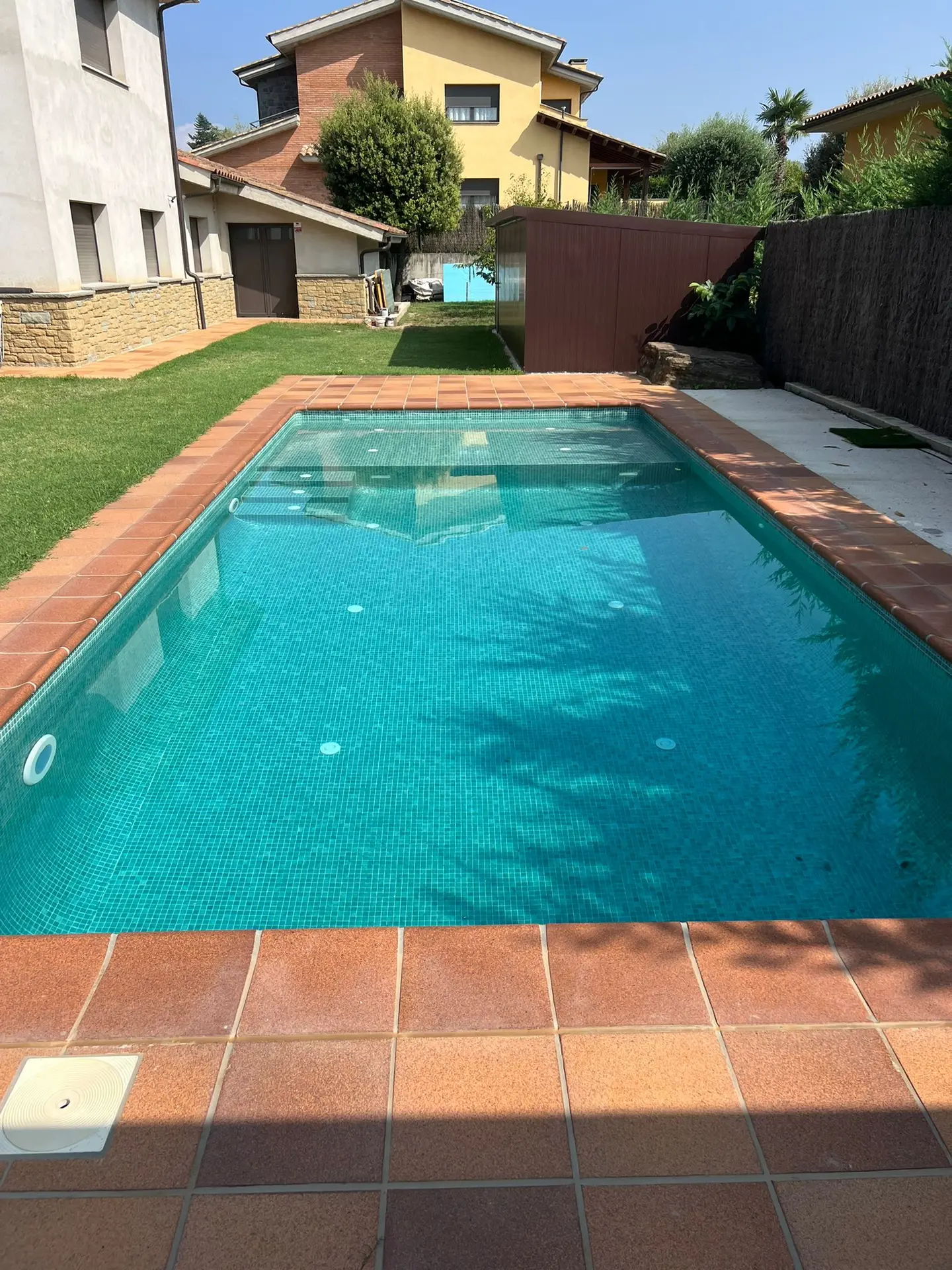/wp-content/themes/aigoo-piscines/assets/images/projects-selection/project-selection-040.webp