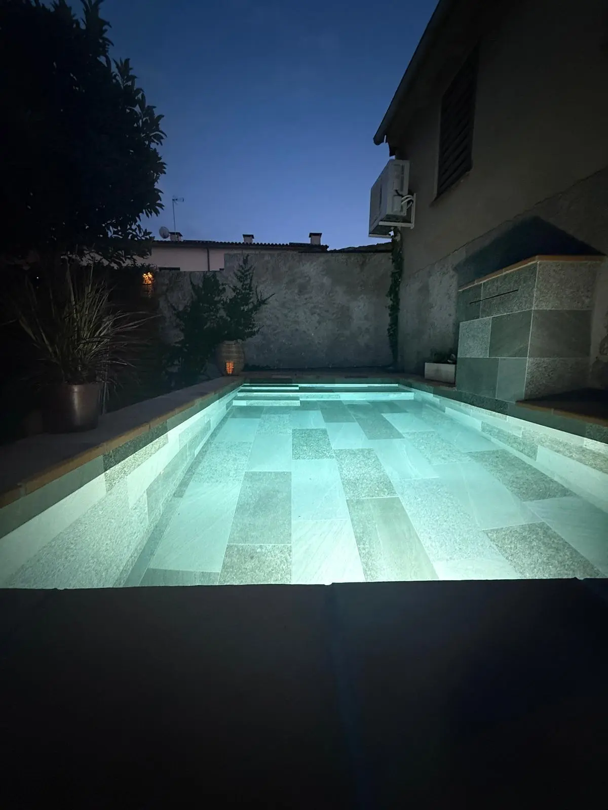 /wp-content/themes/aigoo-piscines/assets/images/projects-selection/project-selection-051.webp