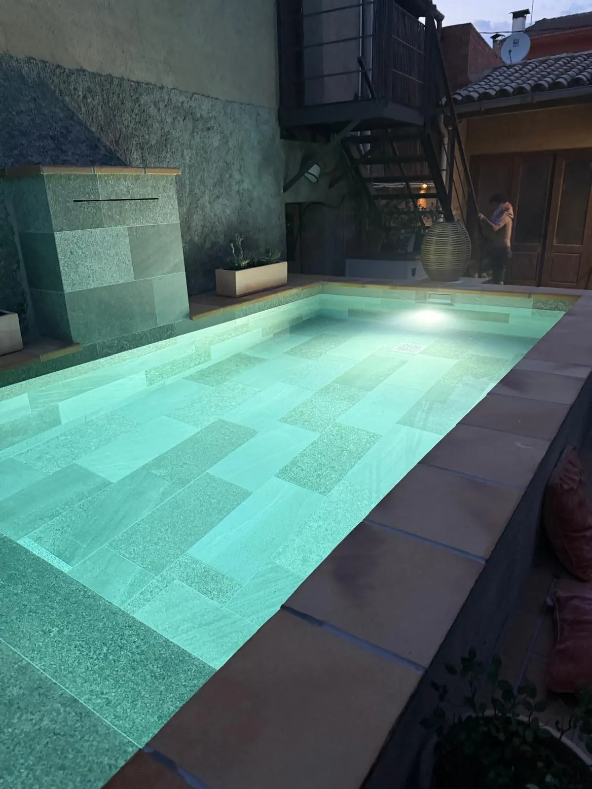 /wp-content/themes/aigoo-piscines/assets/images/projects-selection/project-selection-052.webp